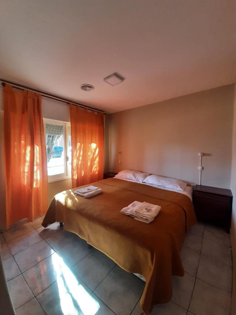 Hostel Danny Эль-Калафате Экстерьер фото